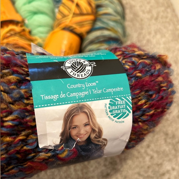 Yarn 25 total - Picture 5 of 10